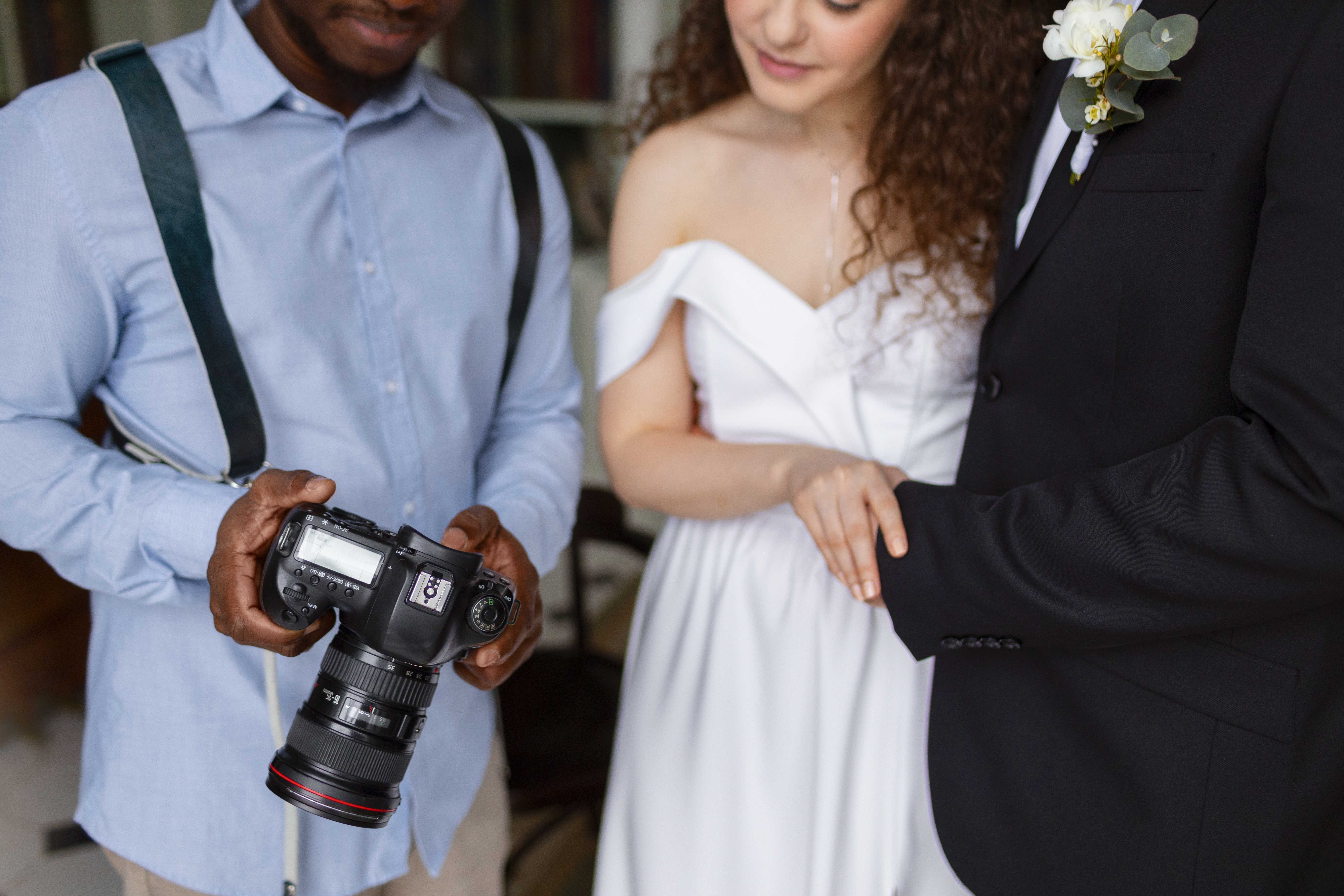 How to Get More Wedding Bookings in 2026: A Wedding Pro's Playbook